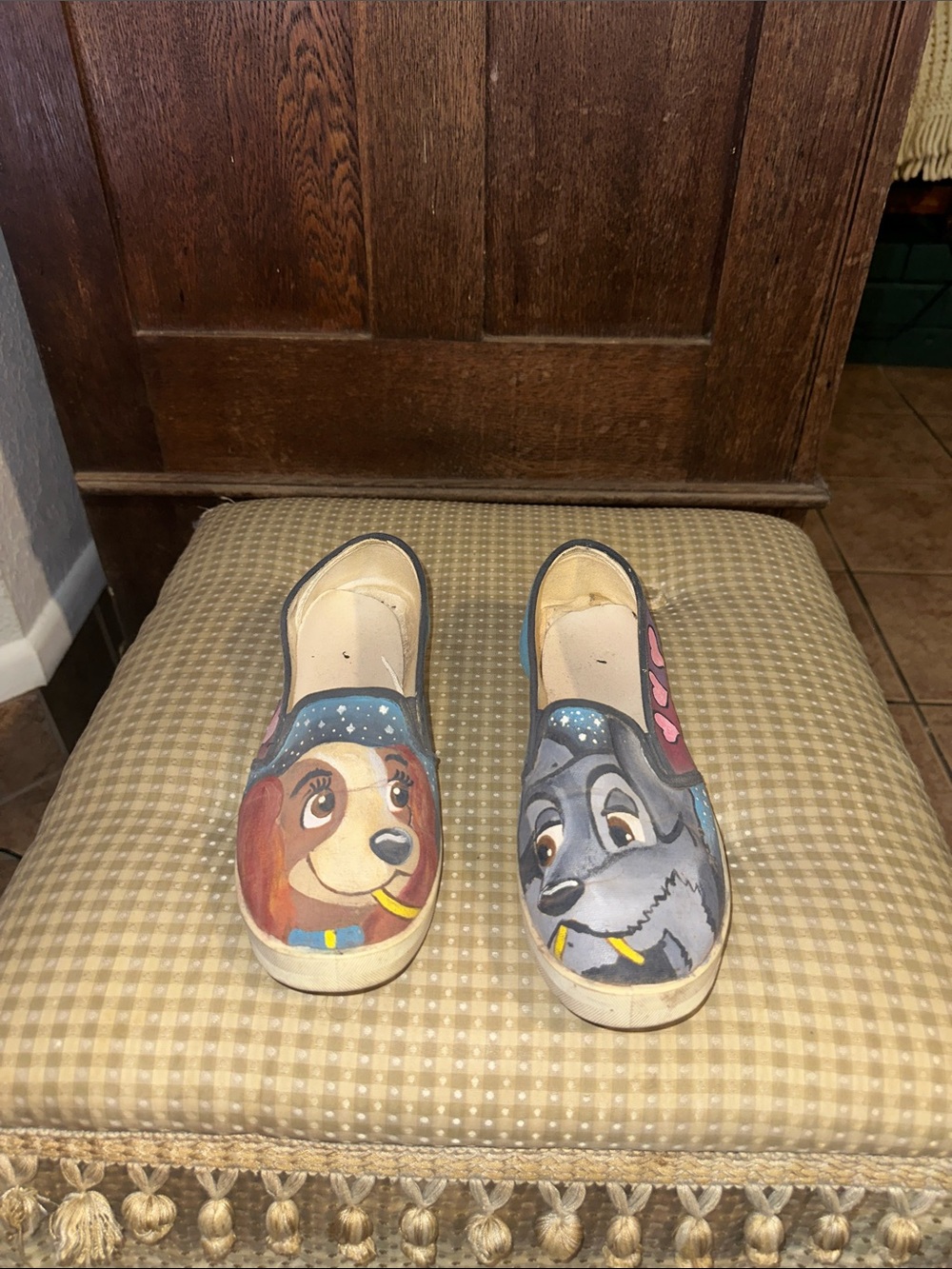 Women’s size 7 hand painted Lady And The Tramp Shoes